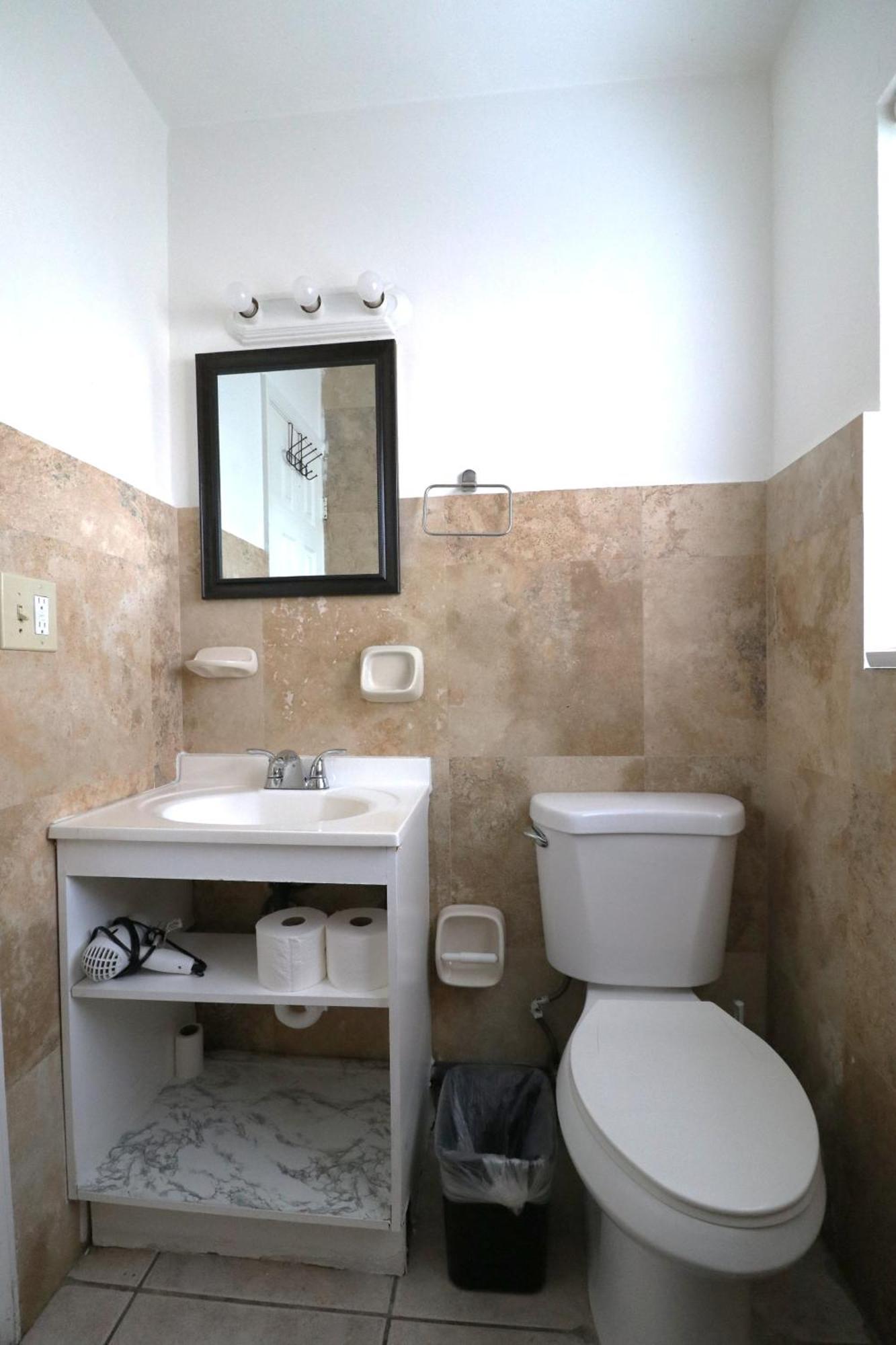 Hallandale Beach Motel With Free Parking And Full Kitchen ! No Extra Fees! Accepting Cash! Εξωτερικό φωτογραφία