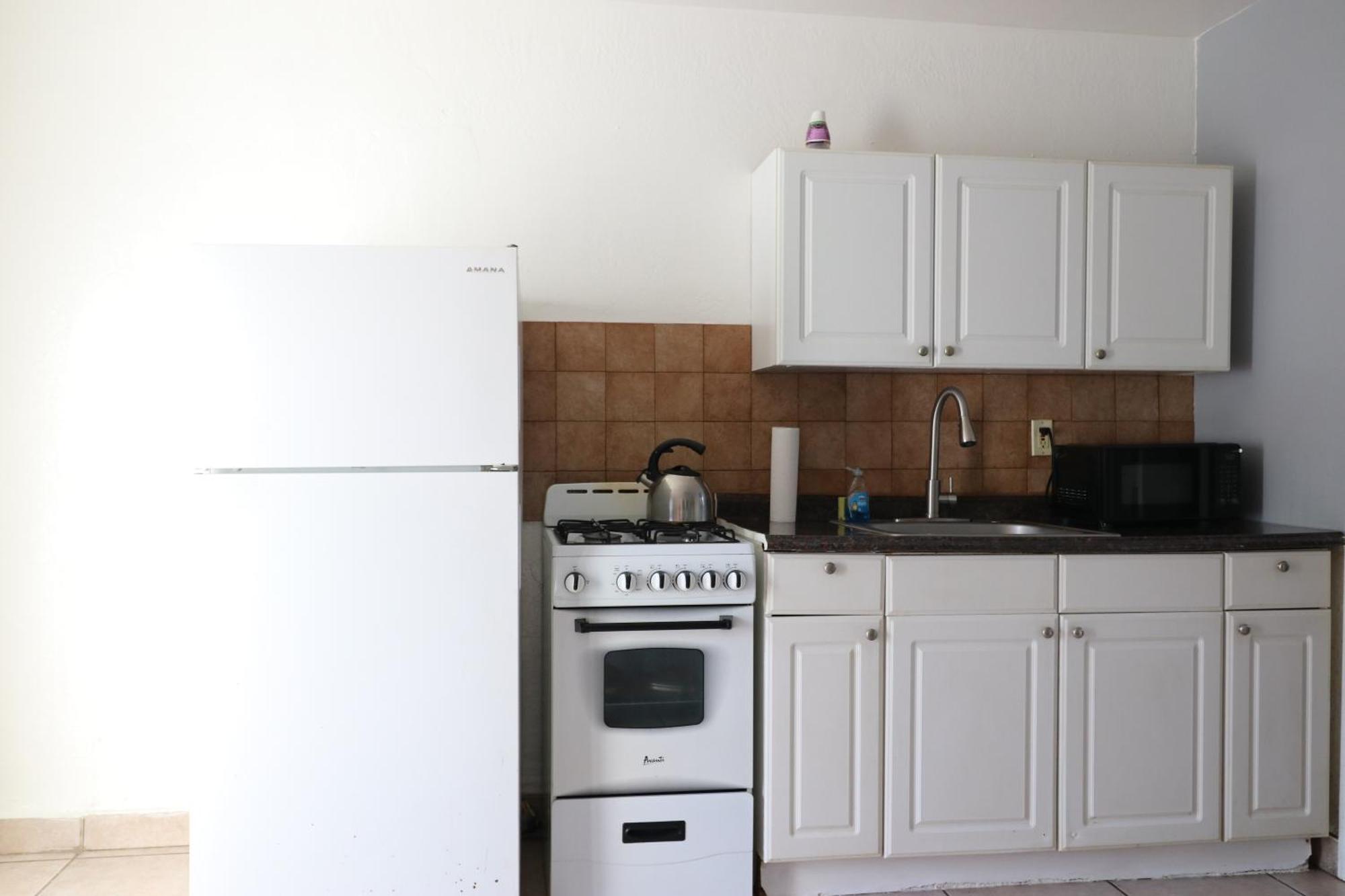 Hallandale Beach Motel With Free Parking And Full Kitchen ! No Extra Fees! Accepting Cash! Εξωτερικό φωτογραφία